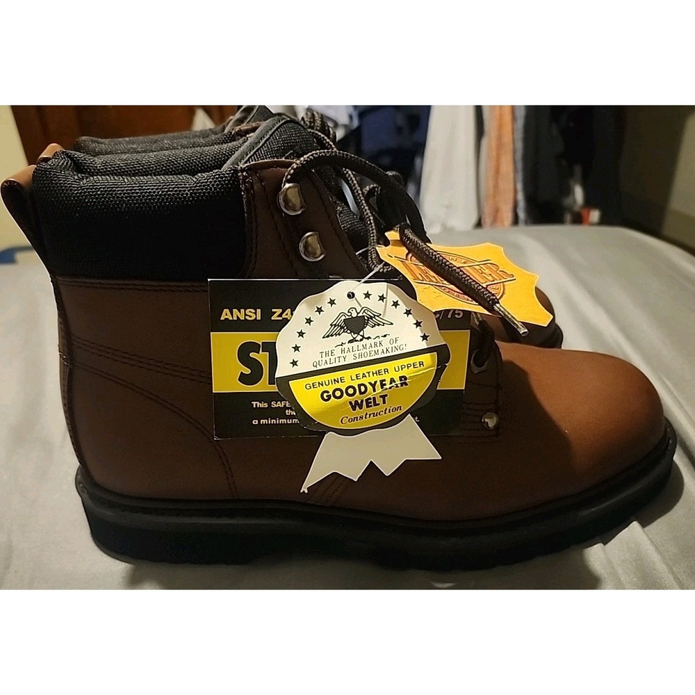 Iron Age Steel Toe Oil Resistant 6" Genuine Leather Boots Size 9.5W. NWT
